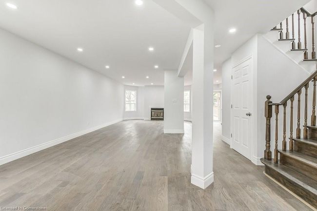36 Mapleshade Dr, House other with 4 bedrooms, 4 bathrooms and 3 parking in Brampton ON | Image 7