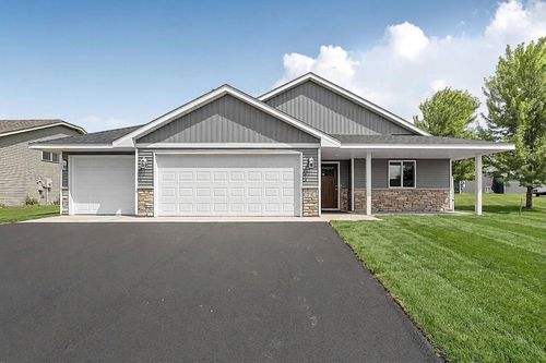 910 13th Ave Ne, Saint Joseph, MN, 56374-9402 | Card Image