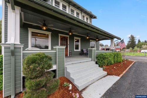 4215 Independence Hwy, Independence, OR, 97351-9612 | Card Image