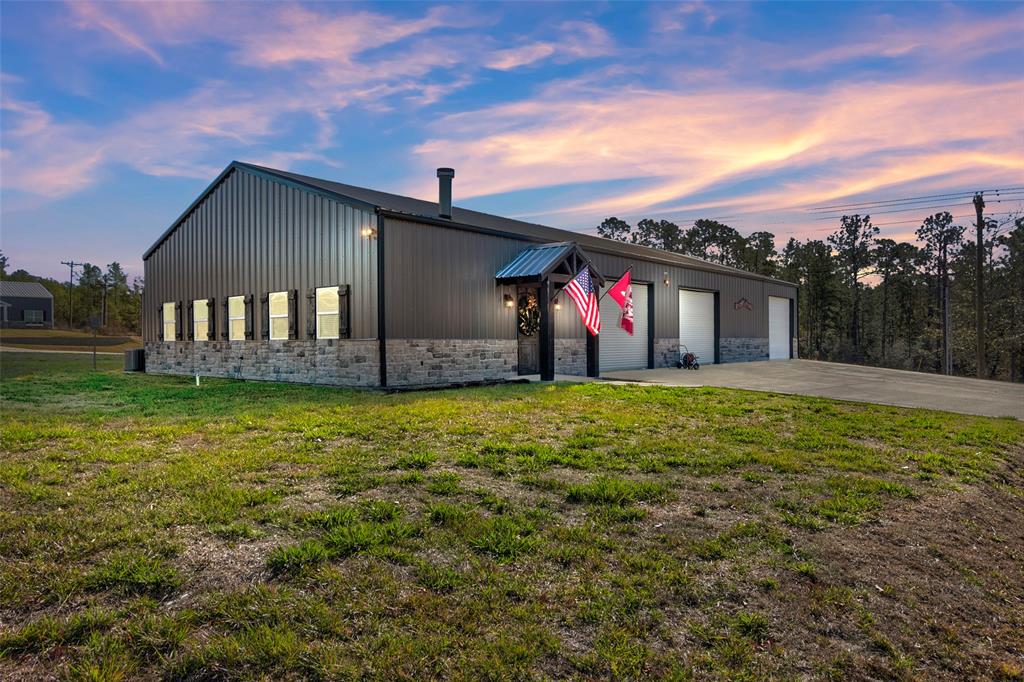 Angelina Dr, Brookeland, TX 75931