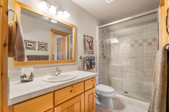 Full Bathroom | Image 44