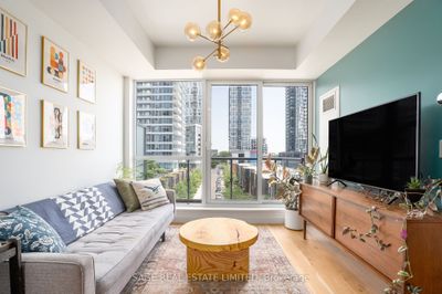 506 - 170 Sumach St, Condo with 1 bedrooms, 1 bathrooms and 1 parking in Toronto ON | Image 1