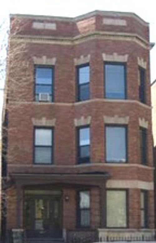 2r-2829 Fullerton Ave, Chicago, IL, 60647-2964 | Card Image