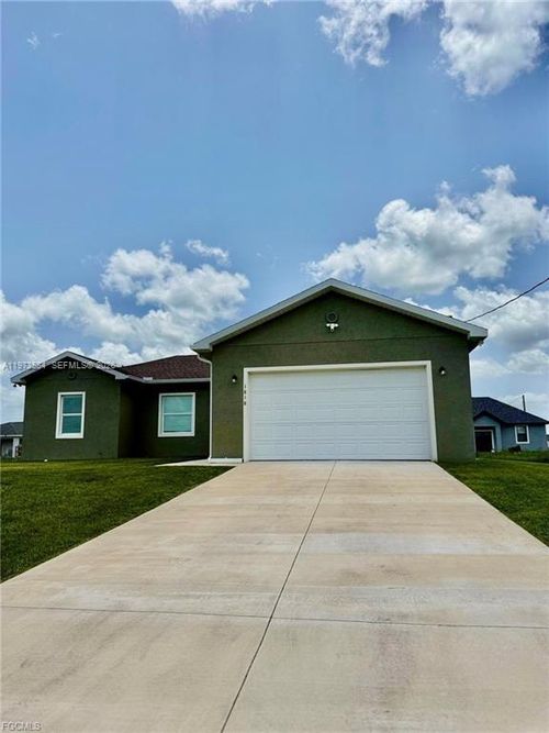 1818 Inwood Rd, LABELLE, FL, 33935-9811 | Card Image