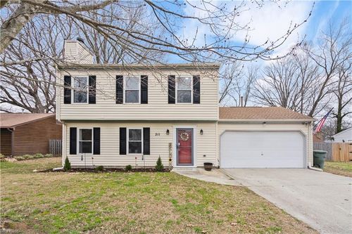211 Clipper Drive, Newport News, VA, 23602 | Card Image
