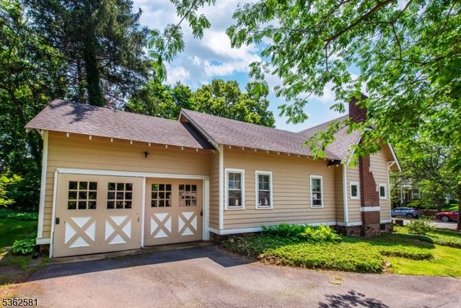 78 Broad St, House other with 2 bedrooms, 1 bathrooms and null parking in Flemington NJ | Image 5