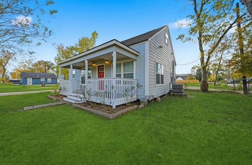 4602 Ward St, Houston, TX, 77021-5070 | Card Image