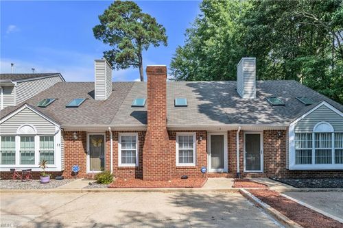 13 Hackberry Place, Hampton, VA, 23666 | Card Image