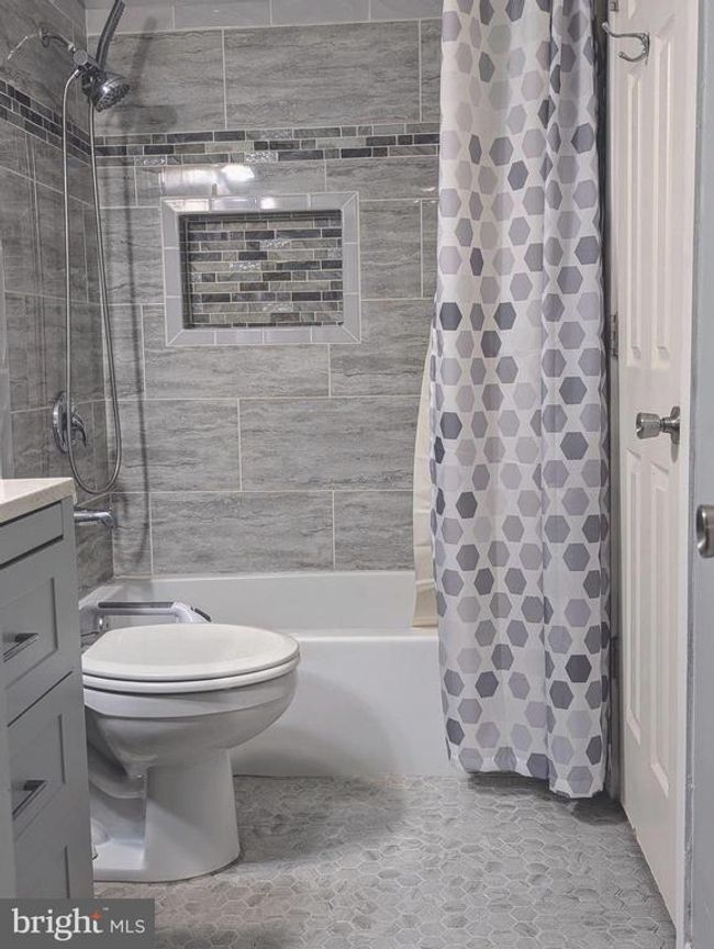 21 - 5616 Larson Ct, Condo with 2 bedrooms, 1 bathrooms and null parking in CAPITOL HEIGHTS MD | Image 14