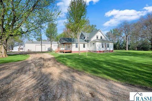 41552 60th Street, Blue Earth, MN, 56013 | Card Image