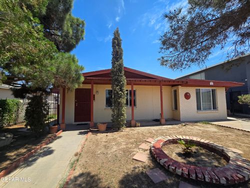 226 Coronado Rd, El Paso, TX, 79915-4310 | Card Image
