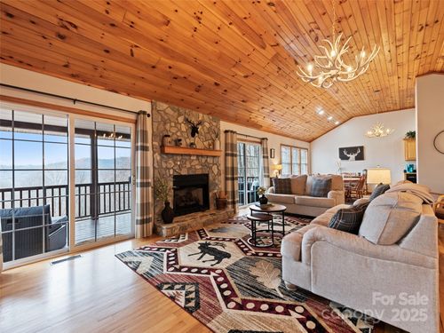 181 Rebel Ridge Rd, Maggie Valley, NC, 28751 | Card Image