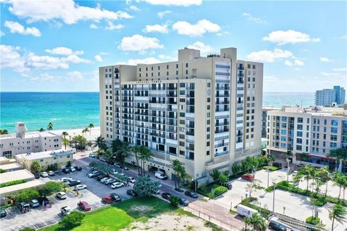 809-322 Buchanan Street, Hollywood, FL, 33019 | Card Image