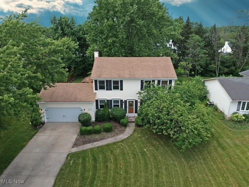 3061 Greenwich Ln, Brunswick, OH, 44212-2386 | Card Image