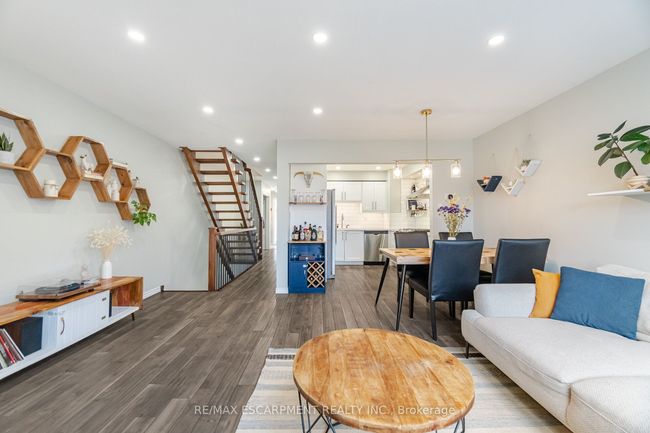 57 - 26 Moss Blvd, Condo with 3 bedrooms, 3 bathrooms and 1 parking in Dundas ON | Image 7