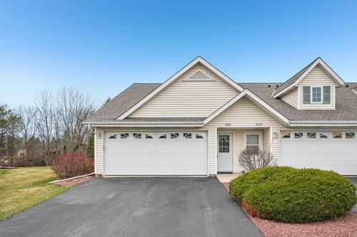 1421 Watercress Circle, West Bend, WI, 53095 | Card Image