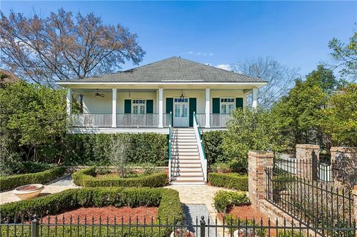 232 W Beach Pkwy, Mandeville, LA, 70448-4909 | Card Image