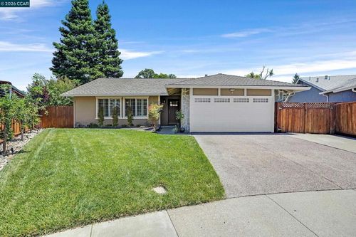 8 Bath Ct, San Ramon, CA, 94583-3110 | Card Image