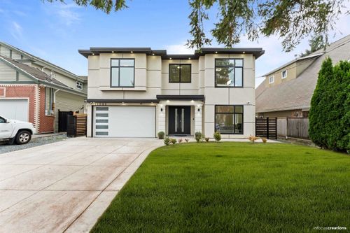 11088 84 Ave, Delta, BC, V4C2L7 | Card Image