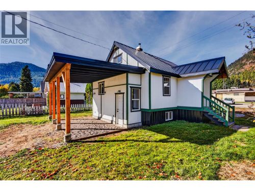 515 Sayward Ave, Salmo, BC, V0G1Z0 | Card Image