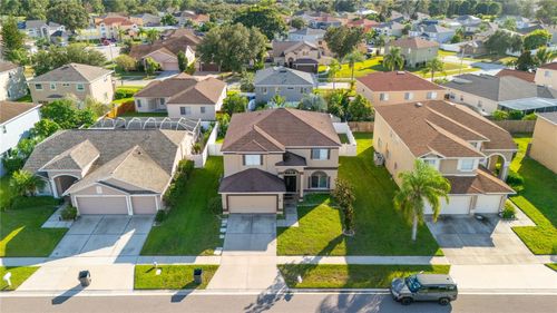 11133 Sailbrooke Dr, RIVERVIEW, FL, 33579-7075 | Card Image