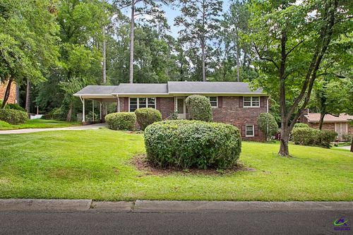 2371 Mafiel Dr, Macon, GA, 31211-2111 | Card Image