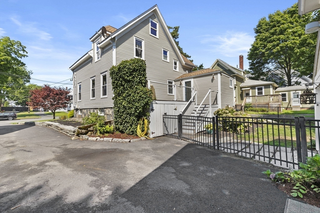 Franklin Ave, Rockland, MA 02370