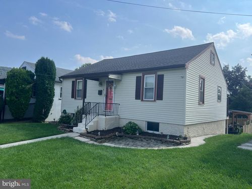 222 Melrose Ave, READING, PA, 19606-1326 | Card Image
