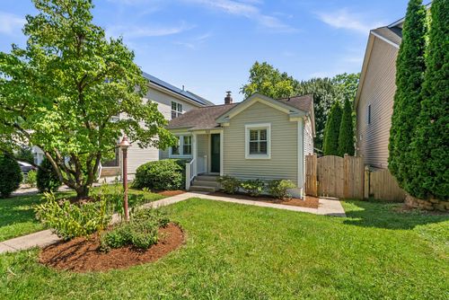 513 Park Rd, ROCKVILLE, MD, 20850-1587 | Card Image