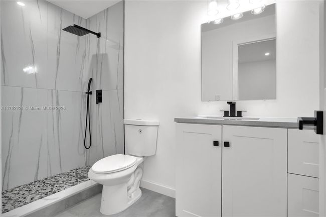 439 Sw 17 Th Ter, House other with 3 bedrooms, 2 bathrooms and null parking in Homestead FL | Image 14