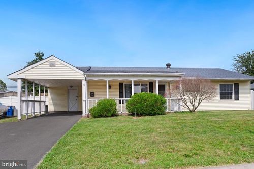 25 Tulip Ln, LEVITTOWN, PA, 19054-2219 | Card Image