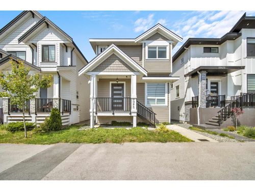 19415 70 Ave, Surrey, BC, V4N1N2 | Card Image