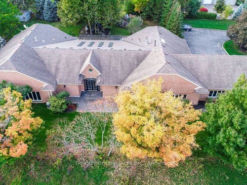 16 Ochs Dr, Morriston, ON, N0B2C0 | Card Image