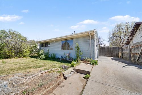 956 Macon Street, Aurora, CO, 80010 | Card Image