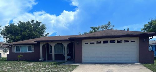 7904 Halsey Dr, PORT RICHEY, FL, 34668-1111 | Card Image