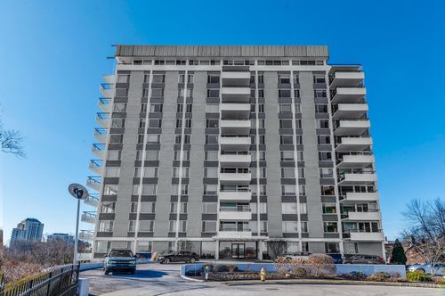 2401 Ingleside Ave, Cincinnati, OH, 45206-4400 | Card Image