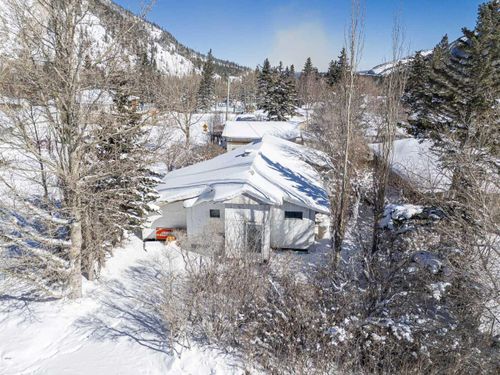 16 Windridge Rd, Exshaw, AB, T0L0C8 | Card Image