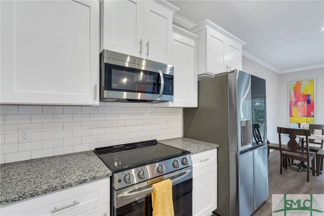 Photo is of another unit and does not represent the design selections in all units. | Image 7
