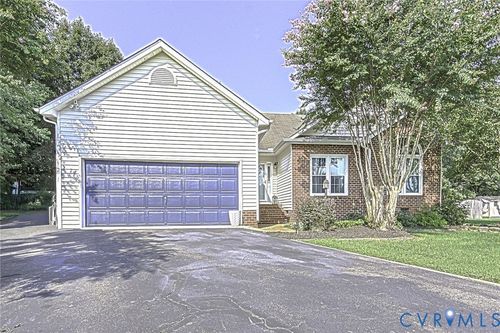 4999 Hanover Meadow Dr, Mechanicsville, VA, 23111-4586 | Card Image