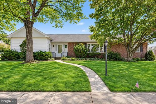 418 S 4th Street, EMMAUS, PA, 18049 | Card Image