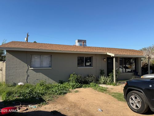 2116 N 49th Ave, Phoenix, AZ, 85035-3902 | Card Image