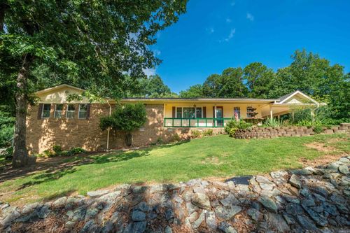 300 Anderson St, Hot Springs, AR, 71913-9503 | Card Image