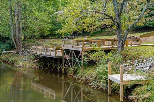 124 Candy Man Ln, Dahlonega, GA, 30533-2666 | Card Image