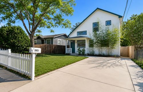 2921 14th St, Austin, TX, 78702-1628 | Card Image