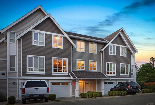 38-700 Lancaster Way, Comox, BC, V9M0B6 | Card Image