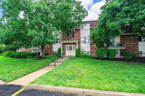 8869 Washington Colony Dr, Dayton, OH, 45458-3376 | Card Image