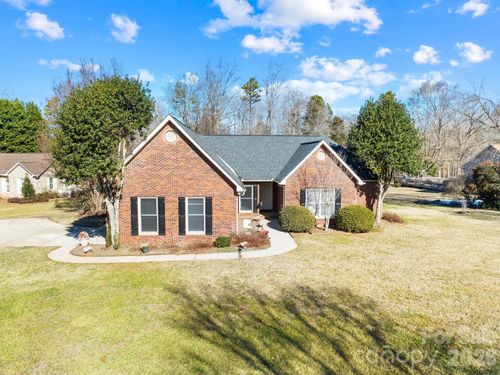 7221 Monaghan Ct, Stanley, NC, 28164-9734 | Card Image
