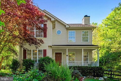 12151 Deerfield Ln, AMISSVILLE, VA, 20106-3408 | Card Image