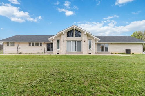 2056 W Laurel Rd, London, KY, 40741-6709 | Card Image