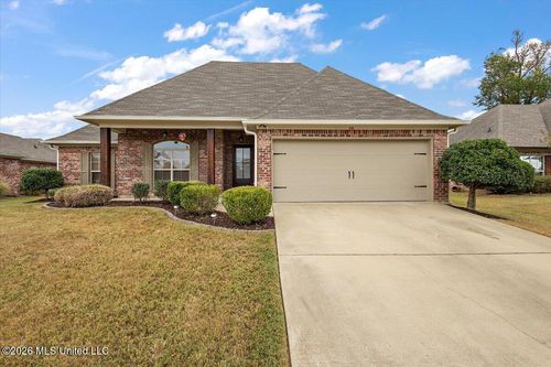 216 Rockbridge Dr, Madison, MS, 39110-1000 | Card Image